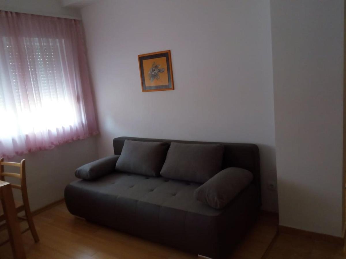 Apartment Bambino Kaštela Kültér fotó
