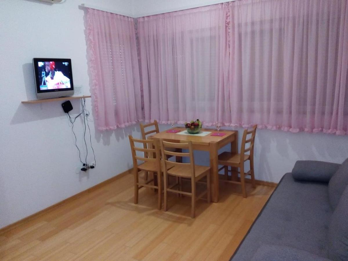 Apartment Bambino Kaštela Kültér fotó